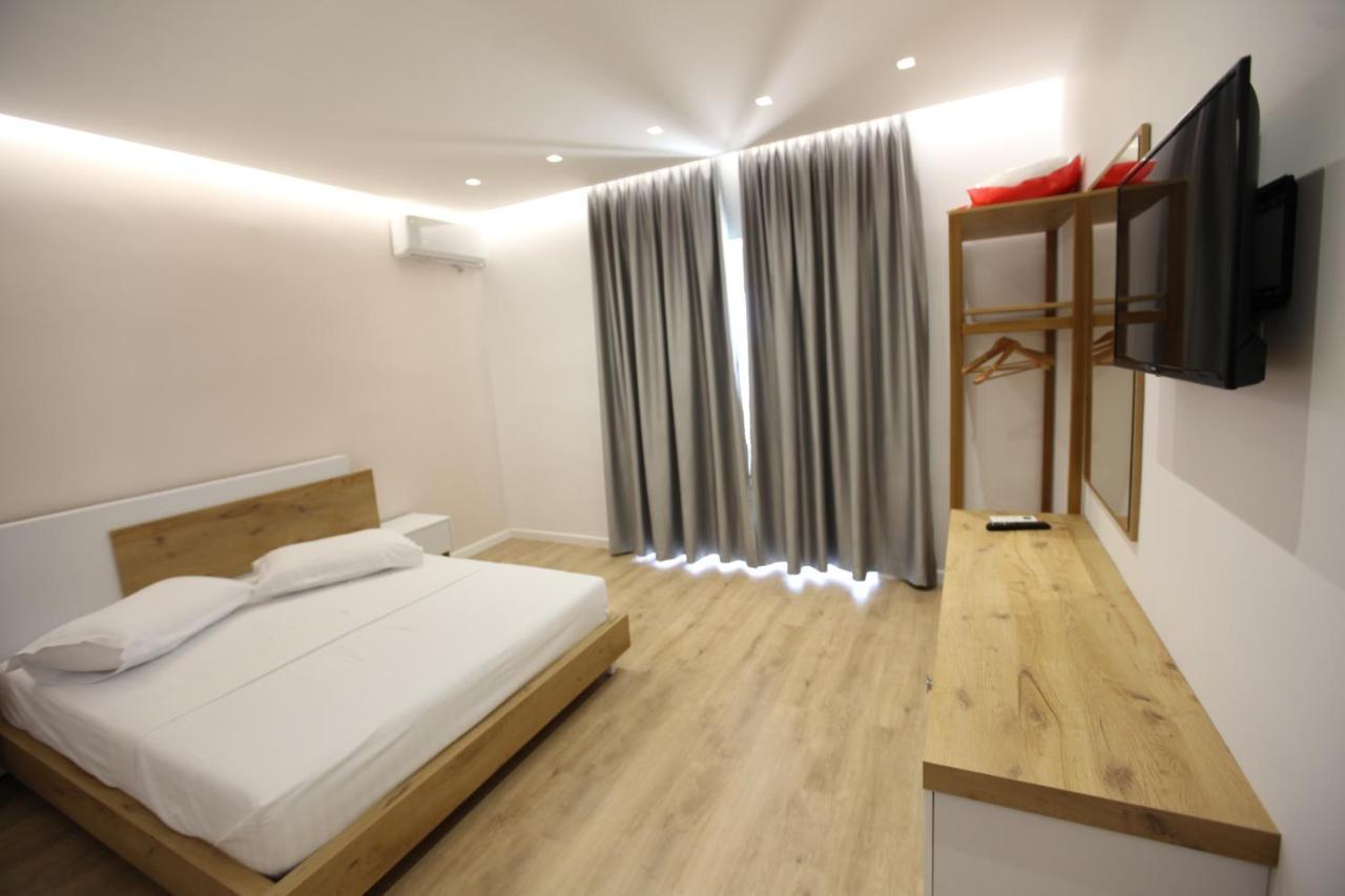 Sea Breeze Villa Saranda Extérieur photo