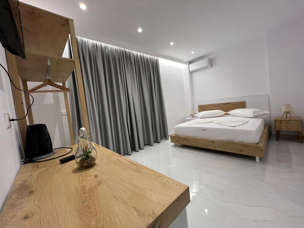 Sea Breeze Villa Saranda Extérieur photo